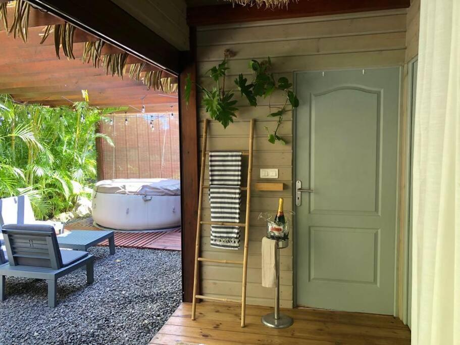 Eden Chalet, Spa Privatif Les Abymes Bagian luar foto